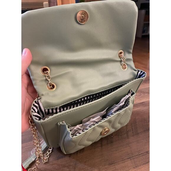 NWT Alexis Bendel Seafoam Green Chain Bag - Picture 3 of 6